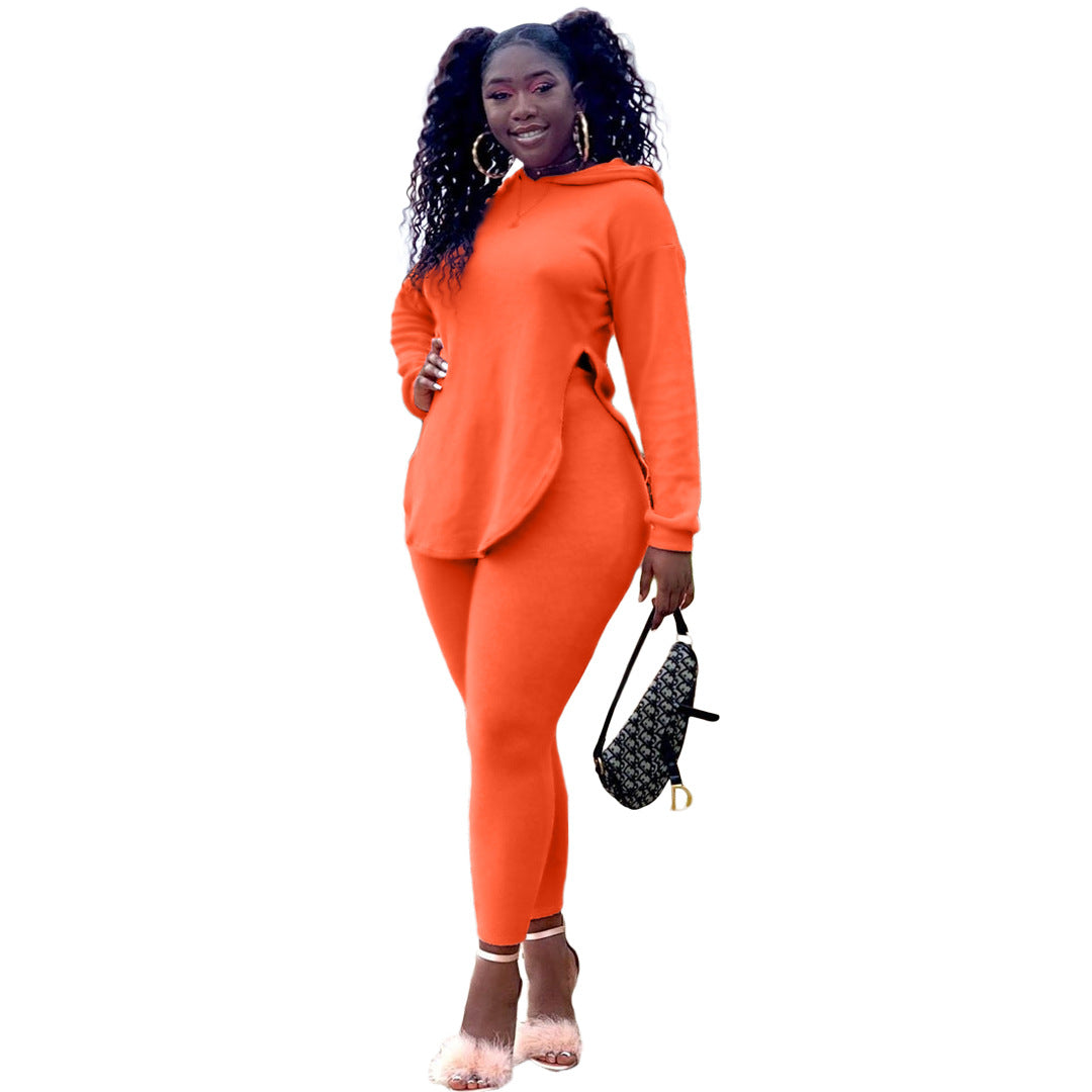 Womens two-piece Long Sleeved Suit with Side Split - Hendrick Brun