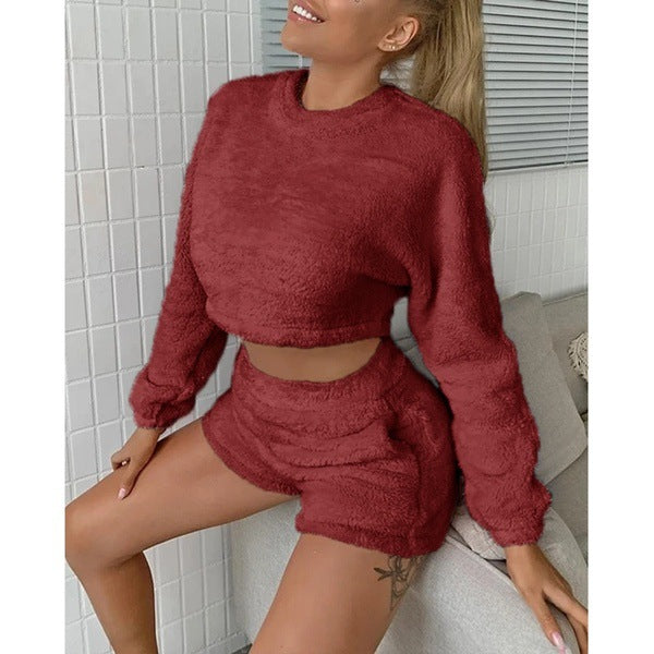 Womens Long Sleeved and Shorts Plush Two Piece Set - Hendrick Brun