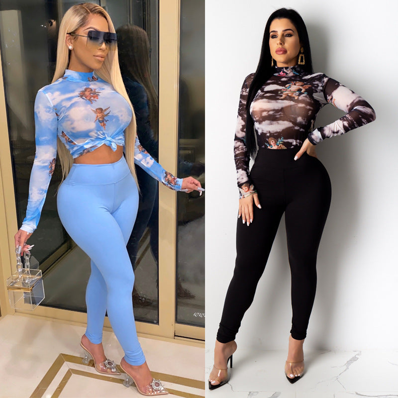 Womens Fitted Two-Piece Long Sleeved Top and Pants - Hendrick Brun