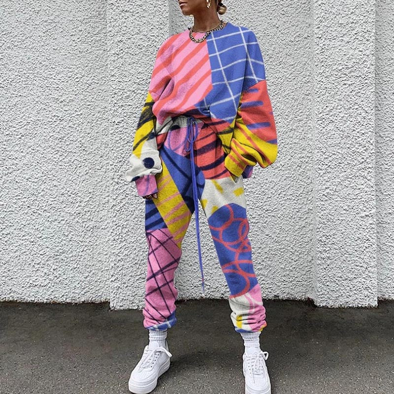 Women's Two Piece Loose Fitting Sweatshirt and Sweatpants - Hendrick Brun